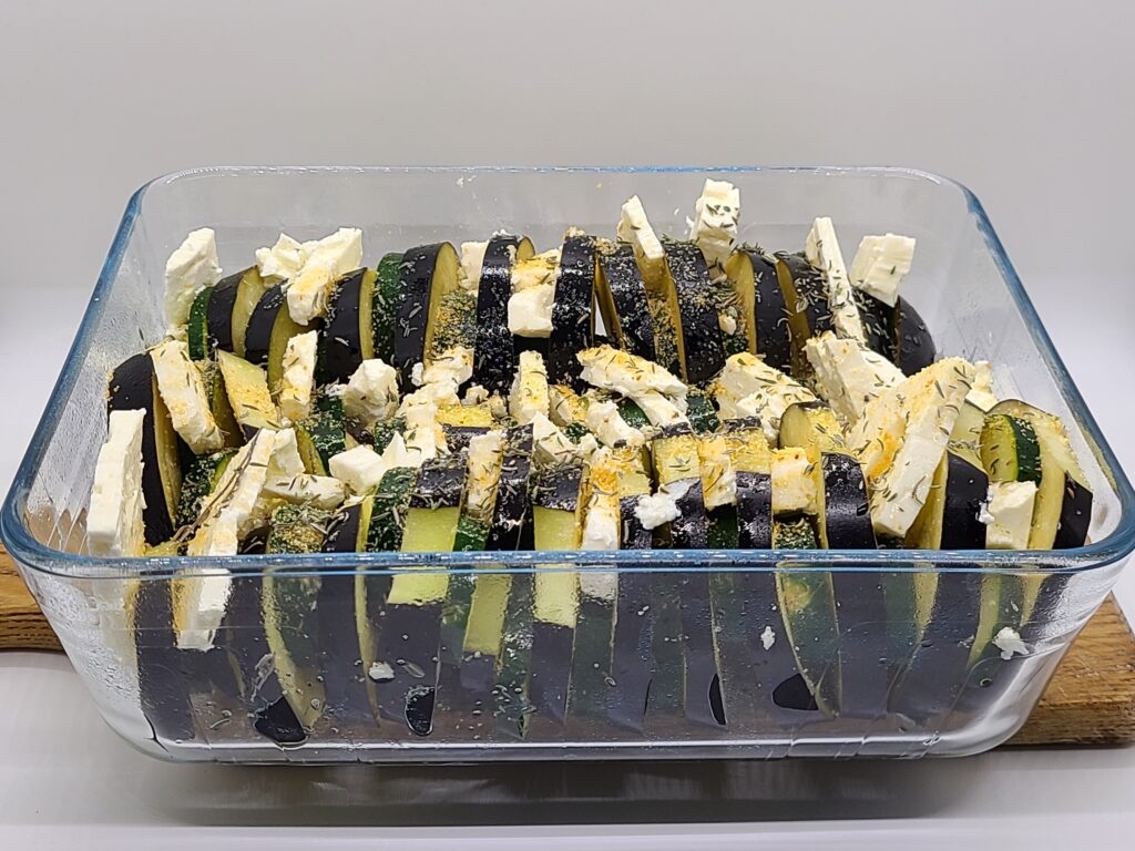 plat de tian de légumes et feta grillée